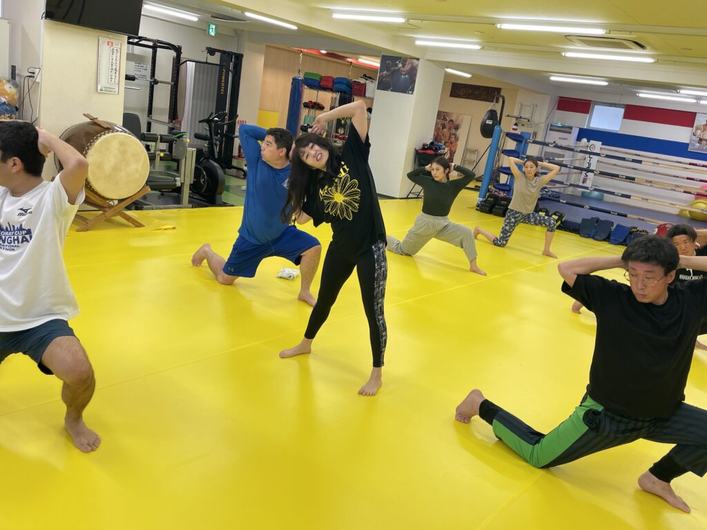 4月18日（土）ヨガクラスはCHIHIRO先生の担当です♪              　　　　　　　　　　　　キックボクシング名古屋　FIGHT &FITNESS アーネストホーストジムJAPAN